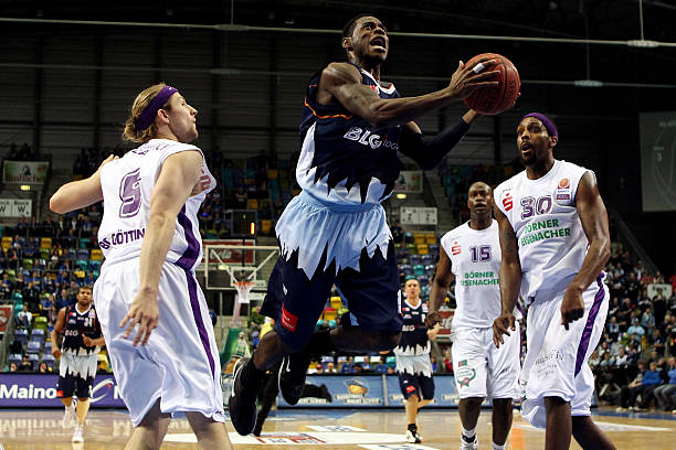 在常规赛中 在常规赛中