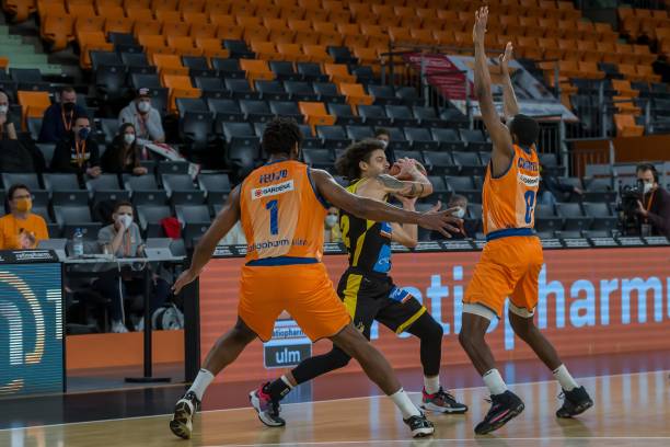 科曼如能加 科曼如能加